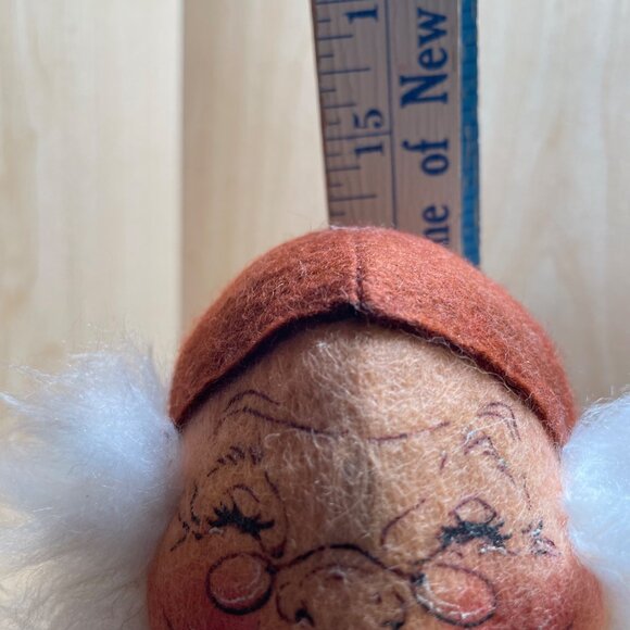 Large Vintage AnnaLee Folk Art Monk or Frier Doll with Jug & Cardinal - Picture 12 of 13